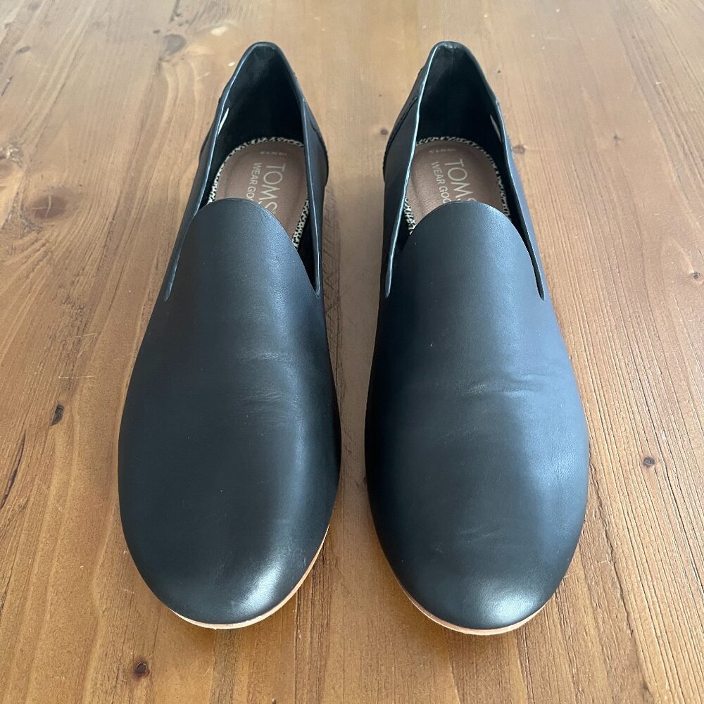 Toms Darcy Flat Black Vegan Leather - 7.5